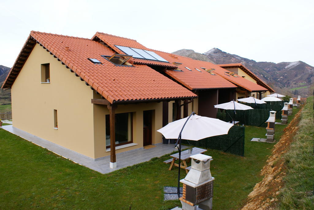 Apartamentos La Senda San Juan de Parres Zimmer foto